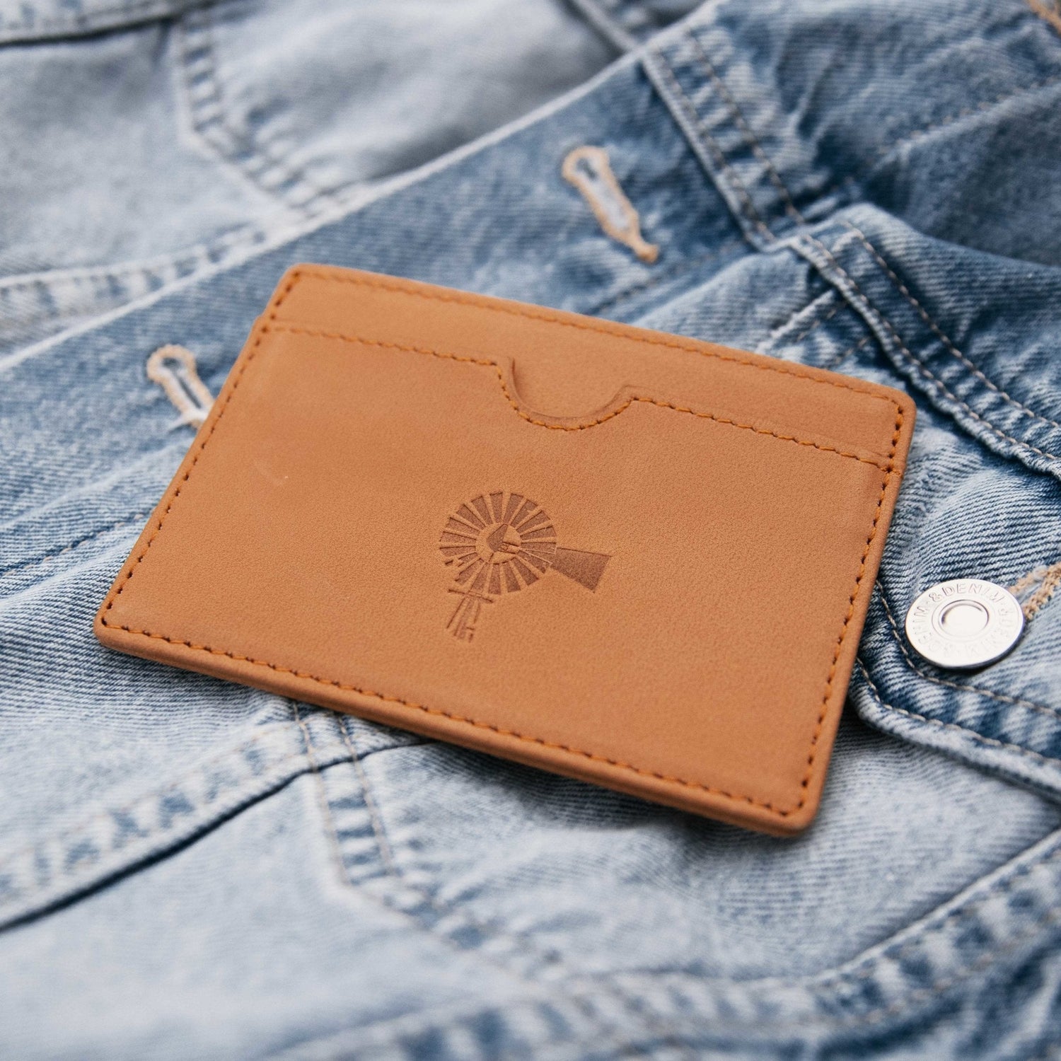 OldSouthApparel_Leather Slim Wallet