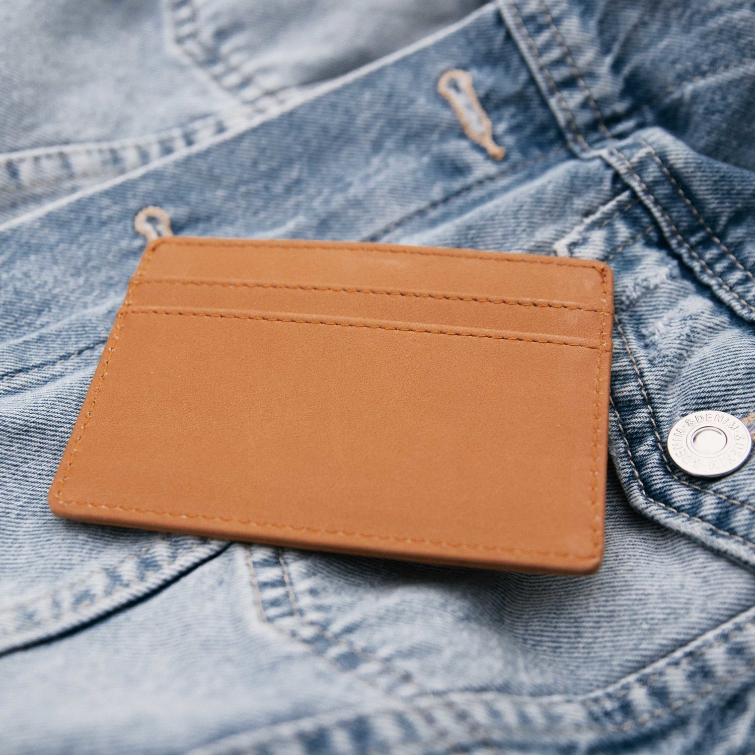 OldSouthApparel_Leather Slim Wallet